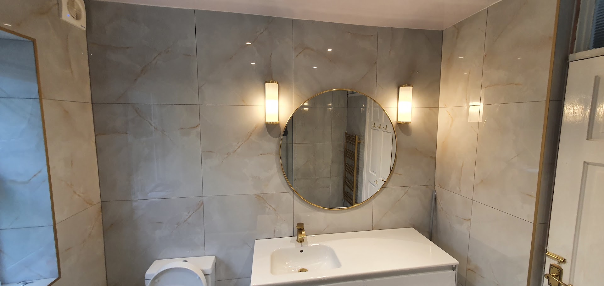 M Tiler · Photos 10